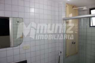 VENDE-SE APT EM FRENTE A UNIT DA FAROLANDIA